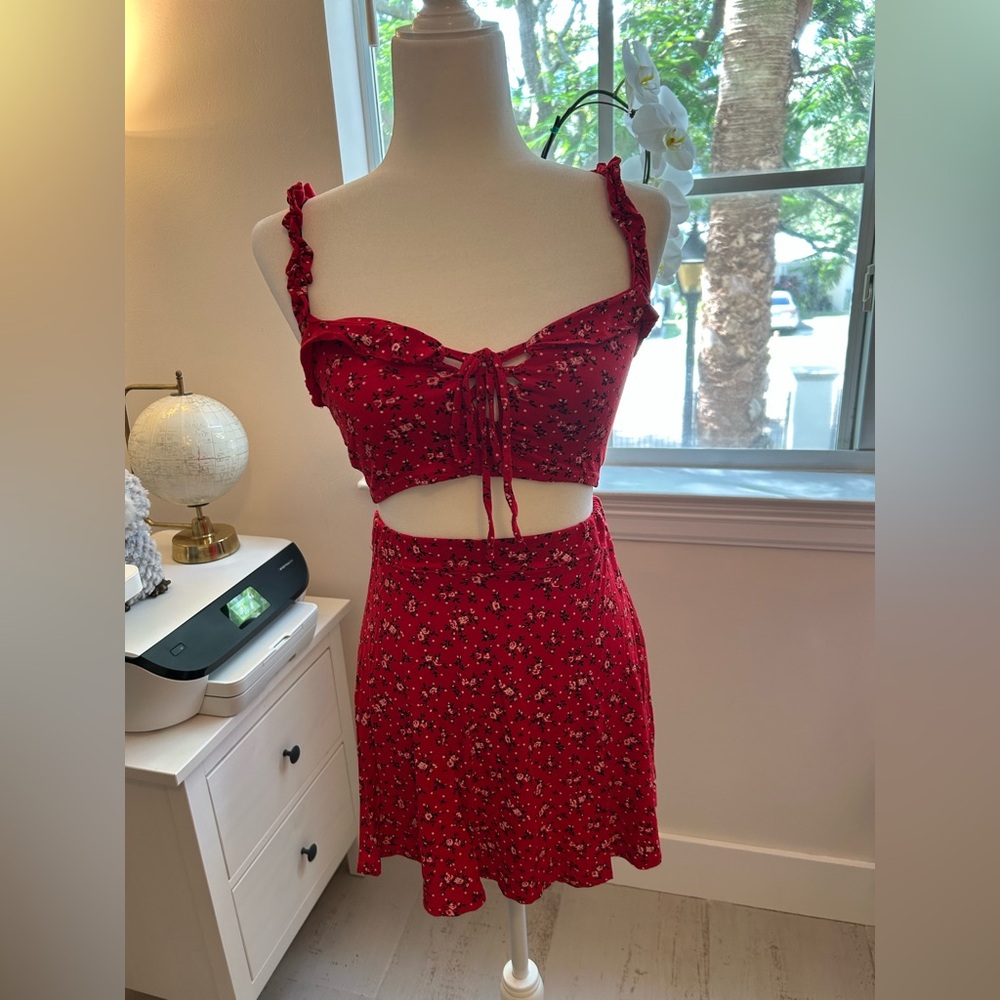 PrettyLittleThing Red Floral Set